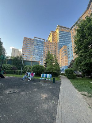 Продам трехкомнатную (3-комн.) квартиру, Вернадского пр-кт, 92к1, Москва г