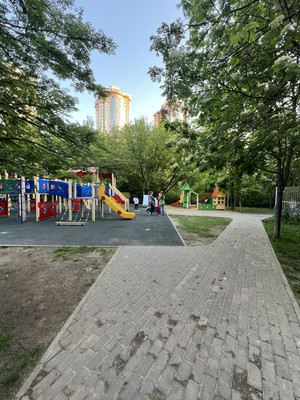 Продам трехкомнатную (3-комн.) квартиру, Вернадского пр-кт, 92к1, Москва г