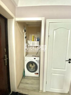 Продам двухкомнатную (2-комн.) квартиру, Шотмана ул, 9к1, Санкт-Петербург г
