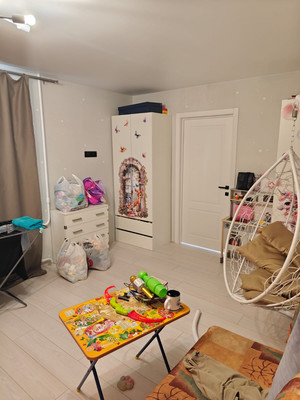 Продам трехкомнатную (3-комн.) квартиру, Ивана Сусанина ул, 4к4, Москва г