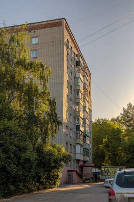 Продам трехкомнатную (3-комн.) квартиру, Минская ул, 4, Пенза г