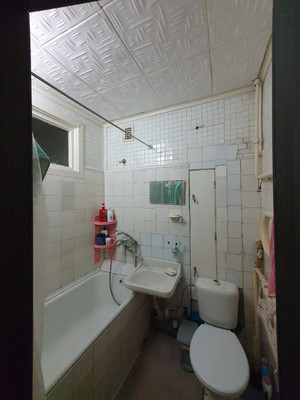 Продам двухкомнатную (2-комн.) квартиру, Буденновский пр-кт, 110, Ростов-на-Дону г