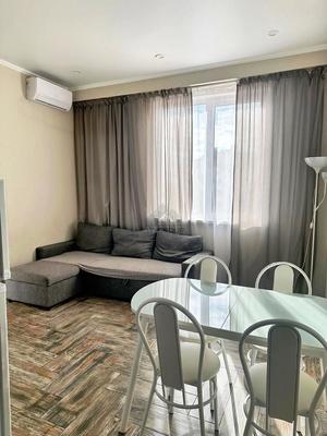 Продам двухкомнатную (2-комн.) квартиру, Станиславского ул, 11, Сириус пгт
