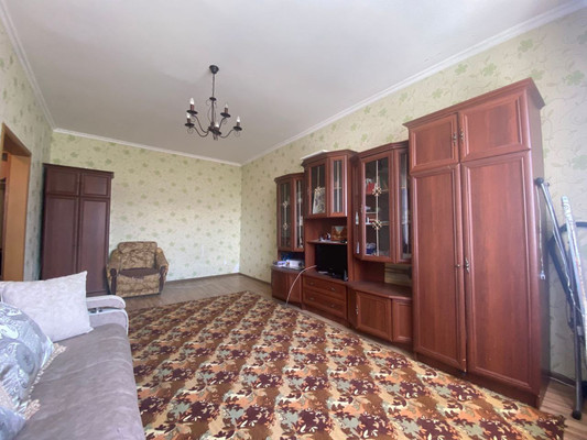 Продам однокомнатную (1-комн.) квартиру, Каравайная ул, 33, Краснодар г