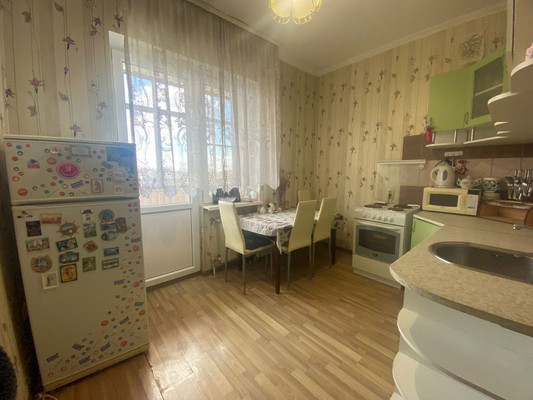 Продам однокомнатную (1-комн.) квартиру, Каравайная ул, 33, Краснодар г
