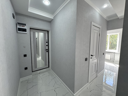 Продам двухкомнатную (2-комн.) квартиру, 2-я Краснодарская ул, 96/3, Ростов-на-Дону г