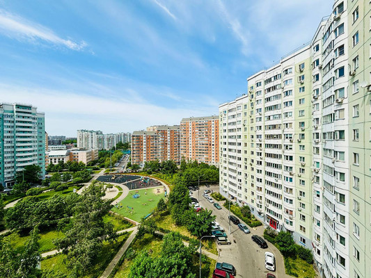 Продам однокомнатную (1-комн.) квартиру, Татьяны Макаровой ул, 10, Москва г