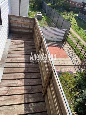 Продам дом в поселке Ладожец, Заря тер. СНТ, 461, Ваганово массив, 60 км от города