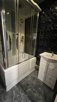 Продам однокомнатную (1-комн.) квартиру, Чувашская ул, 2, Калининград г