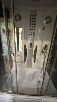 Продам однокомнатную (1-комн.) квартиру, Чувашская ул, 2, Калининград г