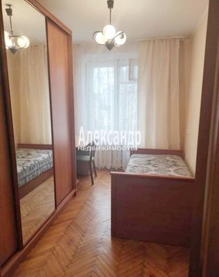 Продам двухкомнатную (2-комн.) квартиру, 3, Тельмана п