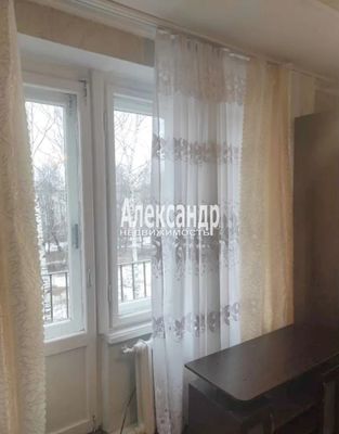 Продам двухкомнатную (2-комн.) квартиру, 3, Тельмана п