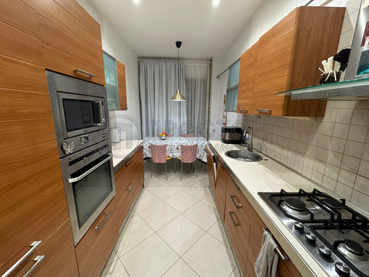 Продам многокомнатную квартиру, Благовещенский пер, 5, Москва г