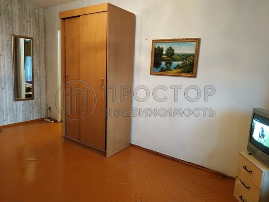 Продам двухкомнатную (2-комн.) квартиру, Большая Якиманка ул, 32, Москва г