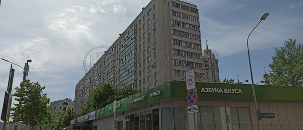 Продам двухкомнатную (2-комн.) квартиру, Большая Якиманка ул, 32, Москва г