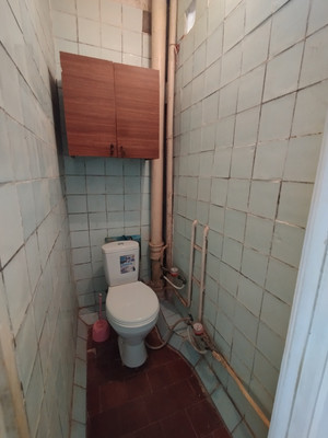 Продам трехкомнатную (3-комн.) квартиру, Гагарина ул, 23, Волгодонск г