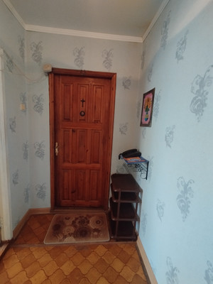 Продам трехкомнатную (3-комн.) квартиру, Гагарина ул, 23, Волгодонск г