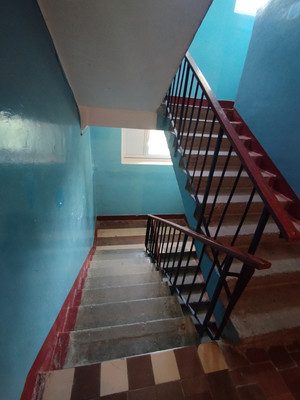 Продам трехкомнатную (3-комн.) квартиру, Гагарина ул, 23, Волгодонск г