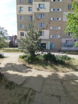 Продам трехкомнатную (3-комн.) квартиру, Гагарина ул, 23, Волгодонск г