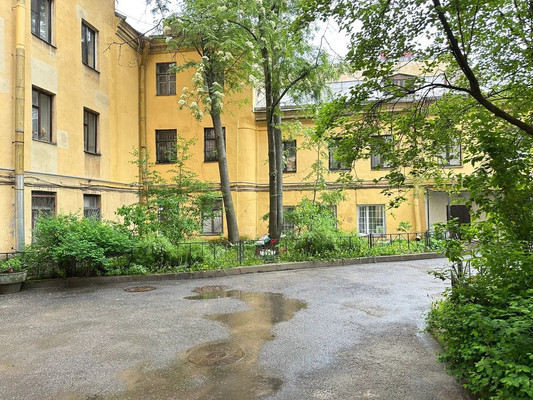 Продам трехкомнатную (3-комн.) квартиру, Казанская ул, 35, Санкт-Петербург г