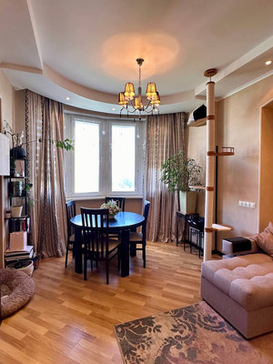 Продам трехкомнатную (3-комн.) квартиру, Севастопольский пр-кт, 28к8, Москва г