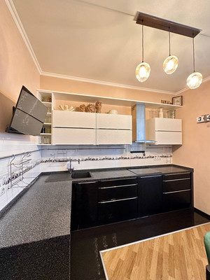 Продам трехкомнатную (3-комн.) квартиру, Севастопольский пр-кт, 28к8, Москва г
