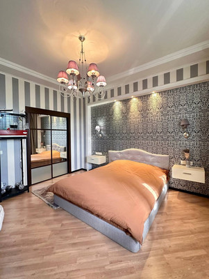 Продам трехкомнатную (3-комн.) квартиру, Севастопольский пр-кт, 28к8, Москва г