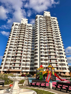Продам трехкомнатную (3-комн.) квартиру, Севастопольский пр-кт, 28к8, Москва г