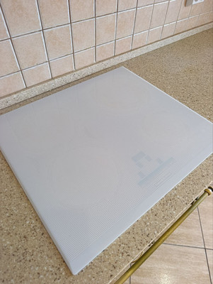 Продам трехкомнатную (3-комн.) квартиру, Взлетная ул, 7, Барнаул г