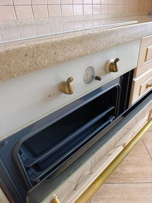 Продам трехкомнатную (3-комн.) квартиру, Взлетная ул, 7, Барнаул г