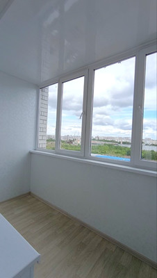 Продам трехкомнатную (3-комн.) квартиру, Взлетная ул, 7, Барнаул г