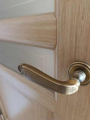 Продам трехкомнатную (3-комн.) квартиру, Взлетная ул, 7, Барнаул г