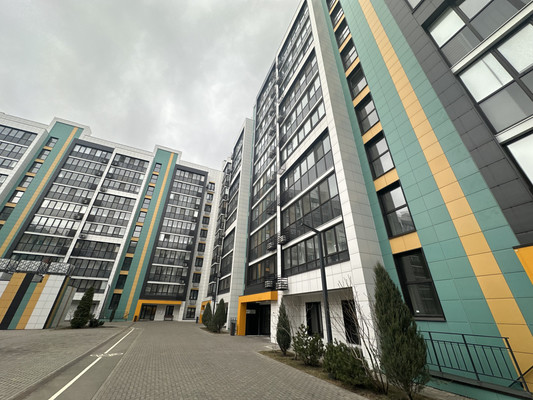 Продам двухкомнатную (2-комн.) квартиру, Разведчика Ахмерова ул, 5, Казань г