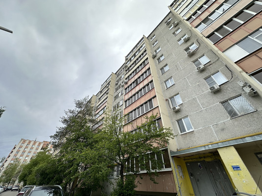 Продам трехкомнатную (3-комн.) квартиру, Марселя Салимжанова ул, 12, Казань г