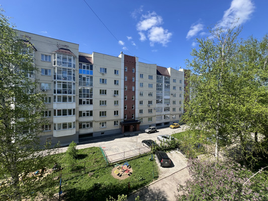Продам двухкомнатную (2-комн.) квартиру, Вильвенская ул, 9, Пермь г