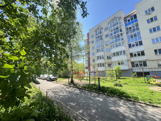 Продам двухкомнатную (2-комн.) квартиру, Вильвенская ул, 9, Пермь г