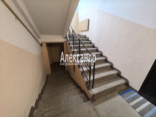 Продам двухкомнатную (2-комн.) квартиру, Калинина ул, 29, Приозерск г