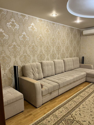 Продам трехкомнатную (3-комн.) квартиру, Голубятникова ул, 14, Казань г