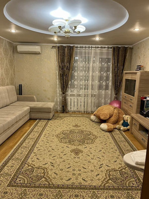 Продам трехкомнатную (3-комн.) квартиру, Голубятникова ул, 14, Казань г