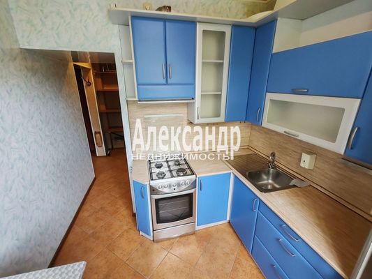 Сдам двухкомнатную (2-комн.) квартиру, Краснодонская ул, 12к13, Санкт-Петербург г