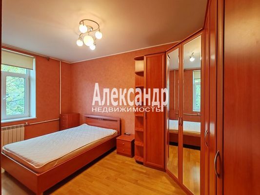 Сдам двухкомнатную (2-комн.) квартиру, Краснодонская ул, 12к13, Санкт-Петербург г