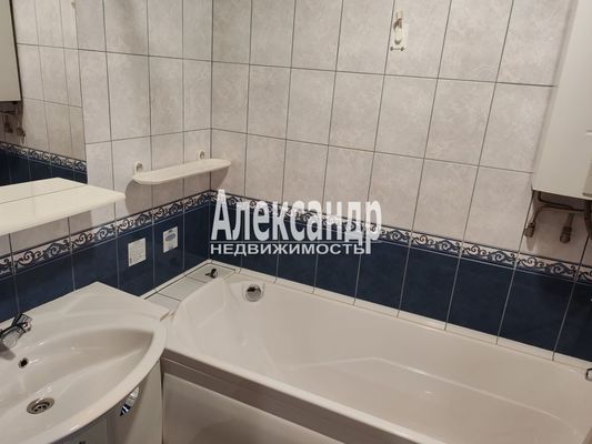 Сдам двухкомнатную (2-комн.) квартиру, Краснодонская ул, 12к13, Санкт-Петербург г