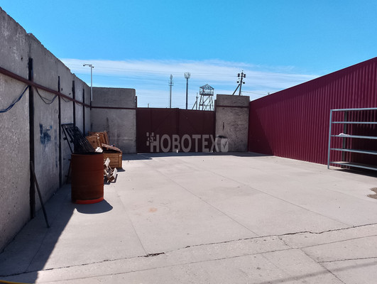 Продам склад 300 м2, Батуринская ул, 1А, Каневская ст-ца