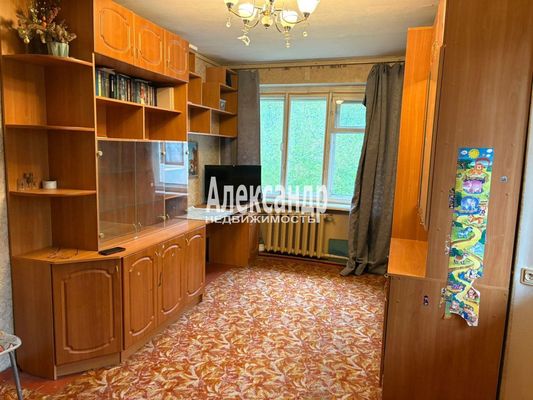 Продам двухкомнатную (2-комн.) квартиру, Магистральная ул, 3, Всеволожск г