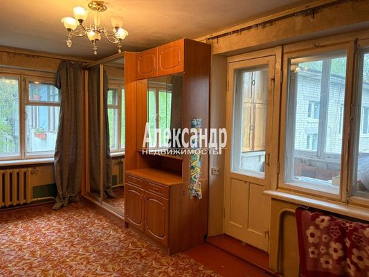 Продам двухкомнатную (2-комн.) квартиру, Магистральная ул, 3, Всеволожск г