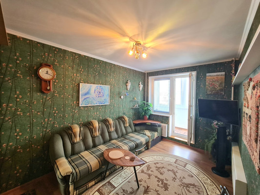 Продам трехкомнатную (3-комн.) квартиру, Южнобутовская ул, 121, Москва г