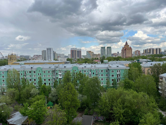 Сдам двухкомнатную (2-комн.) квартиру, Революции ул, 48кБ, Пермь г