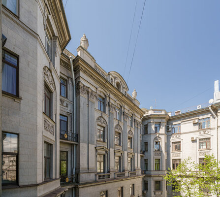 Продам многокомнатную квартиру, Каменноостровский пр-кт, 26-28, Санкт-Петербург г