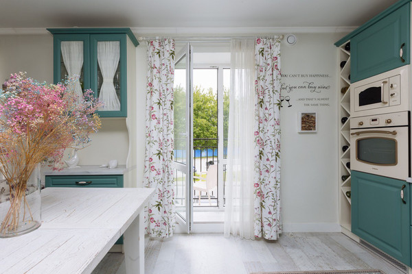 Продам двухкомнатную (2-комн.) квартиру, Счастливая ул, 21, Холмогоровка п