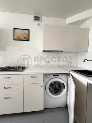 Продам однокомнатную (1-комн.) квартиру, Богданова ул, 12, Москва г
